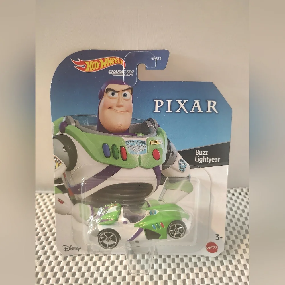 Hot Wheels Disney Pixar Toy Story Buzz Lightyear Character Car NWT